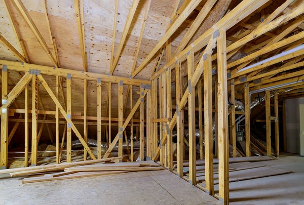 Quels sont les meilleurs frameworks de développement web pour créer des applications multiplateformes?